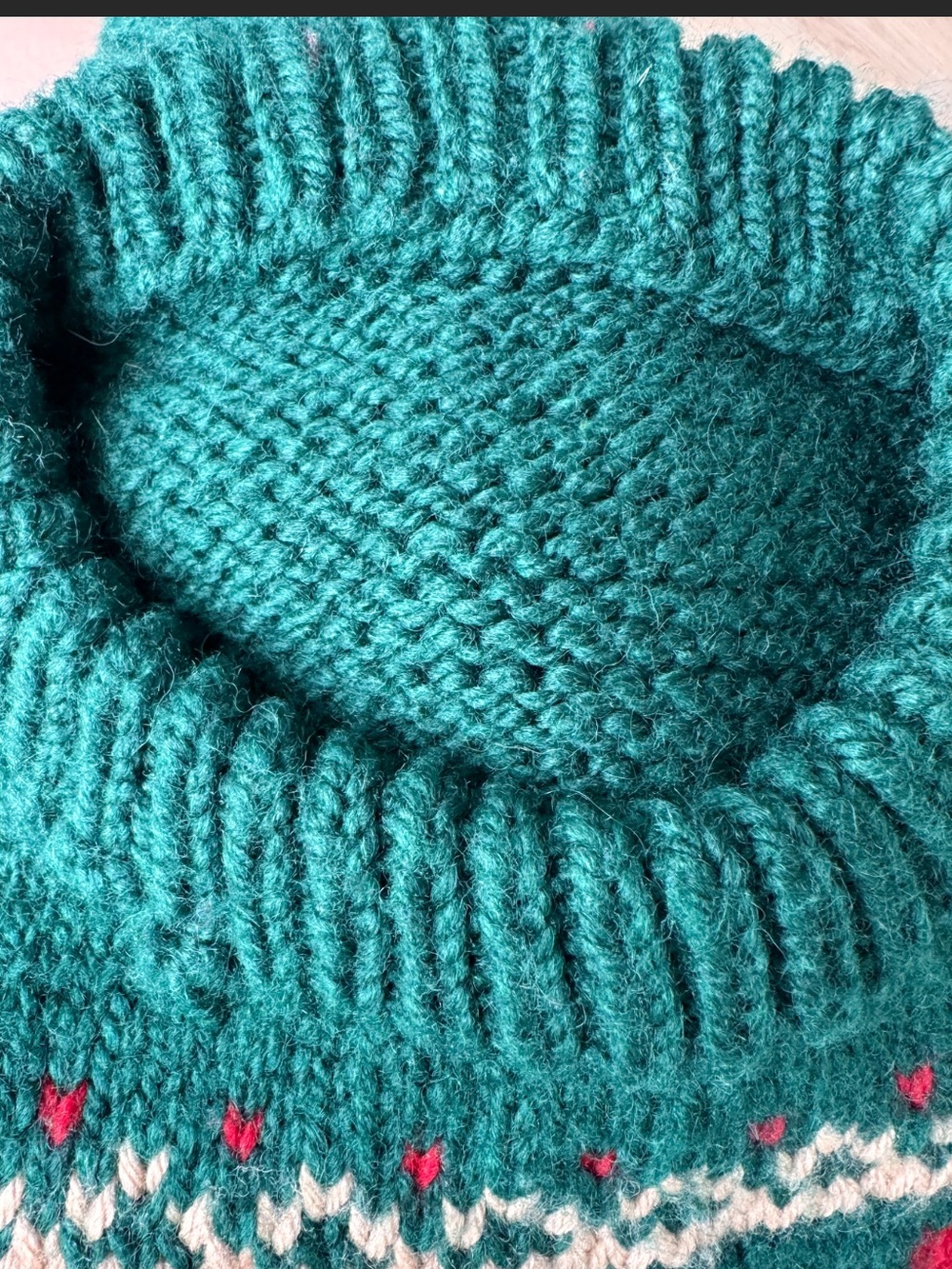 Vintage Hand Knit Duck Sweater Dark Green Chunky Heavyweight Fair Isle Hearts - Picture 3 of 15